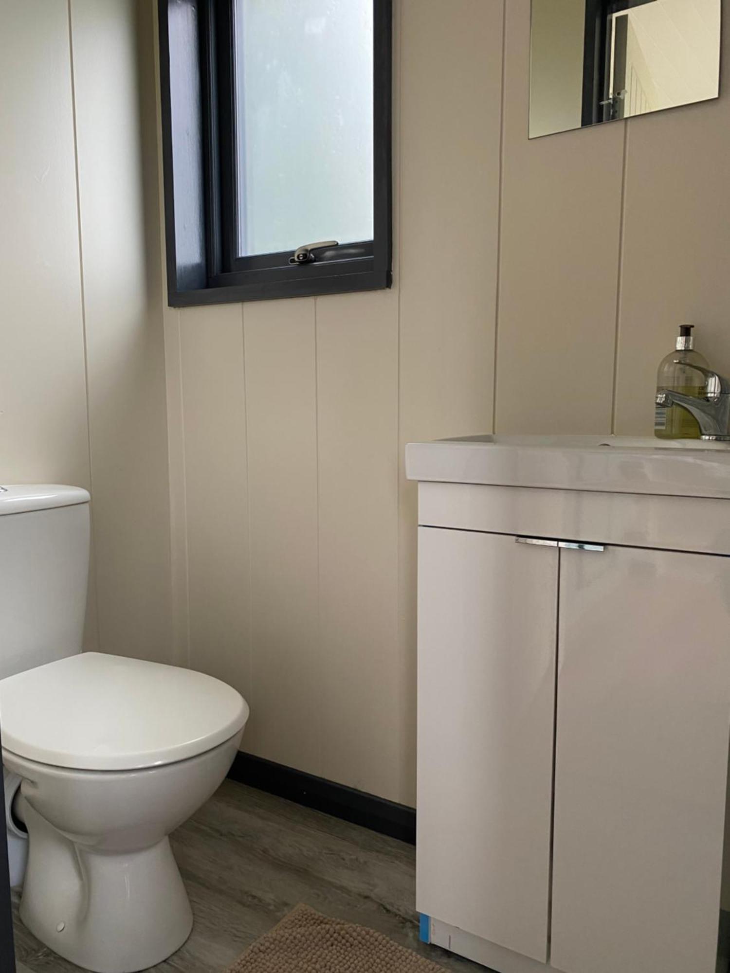Burren Garden Glamping Hut Villa Boston Eksteriør billede