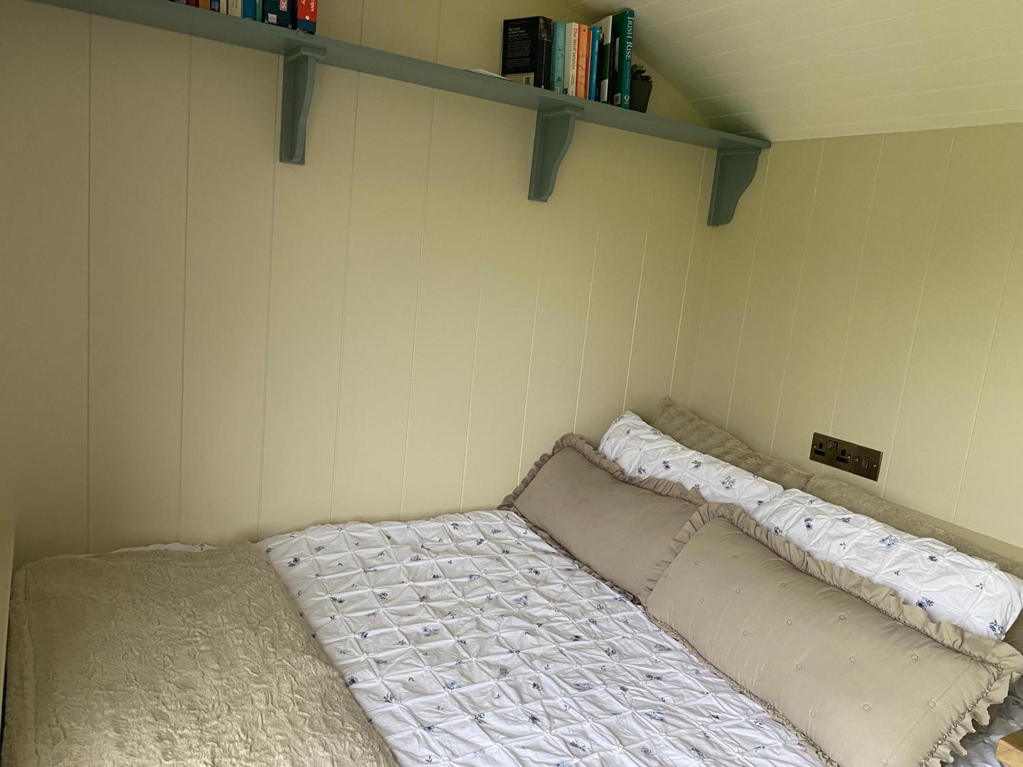 Burren Garden Glamping Hut Villa Boston Eksteriør billede