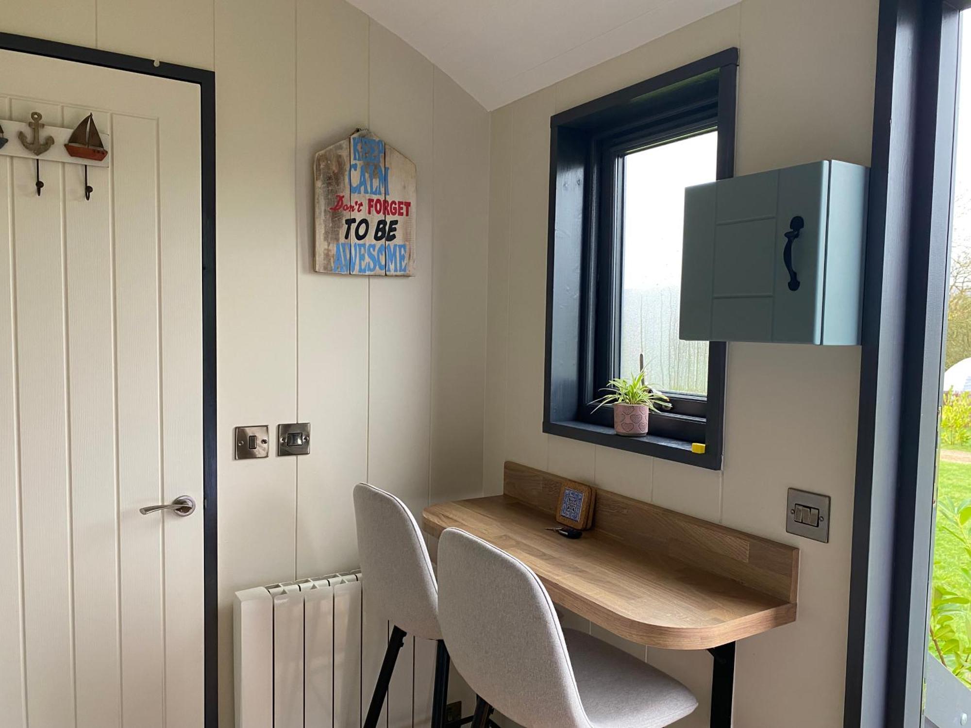 Burren Garden Glamping Hut Villa Boston Eksteriør billede
